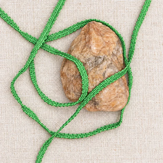 4 mm Bright Green Narrow Picot Braided Trim — Draped view