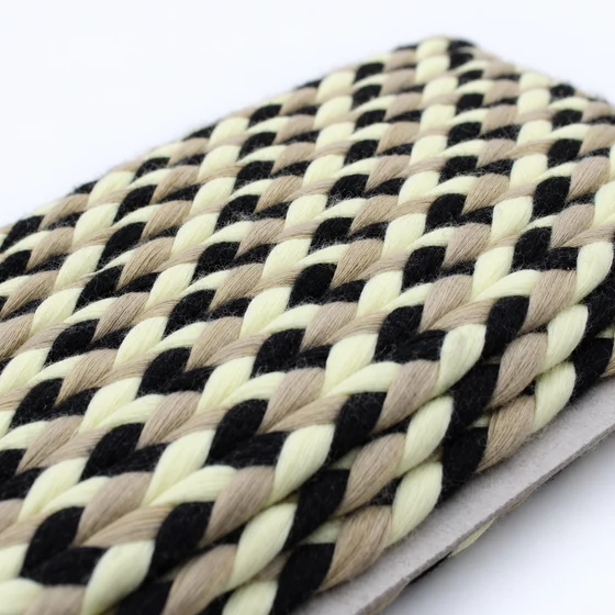 10 mm Black, Cream and Beige Choti Braided Trim — Winding detail