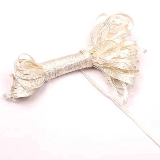Cream Fine Glossy Flat Braided Trim