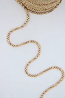 Pale Beige 3-Ply Twisted Macrame Cord sample, design MT-10BD6434, view 3