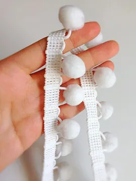White Pom Pom Lace, Dot and V Shape, photo 11