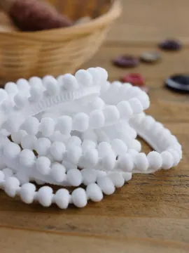 White Pom Pom Lace, Dot and V Shape, photo 6